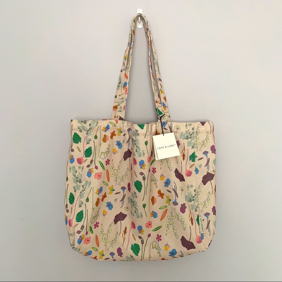 Handbags - Love & Lore Large Floral Canvas Tote